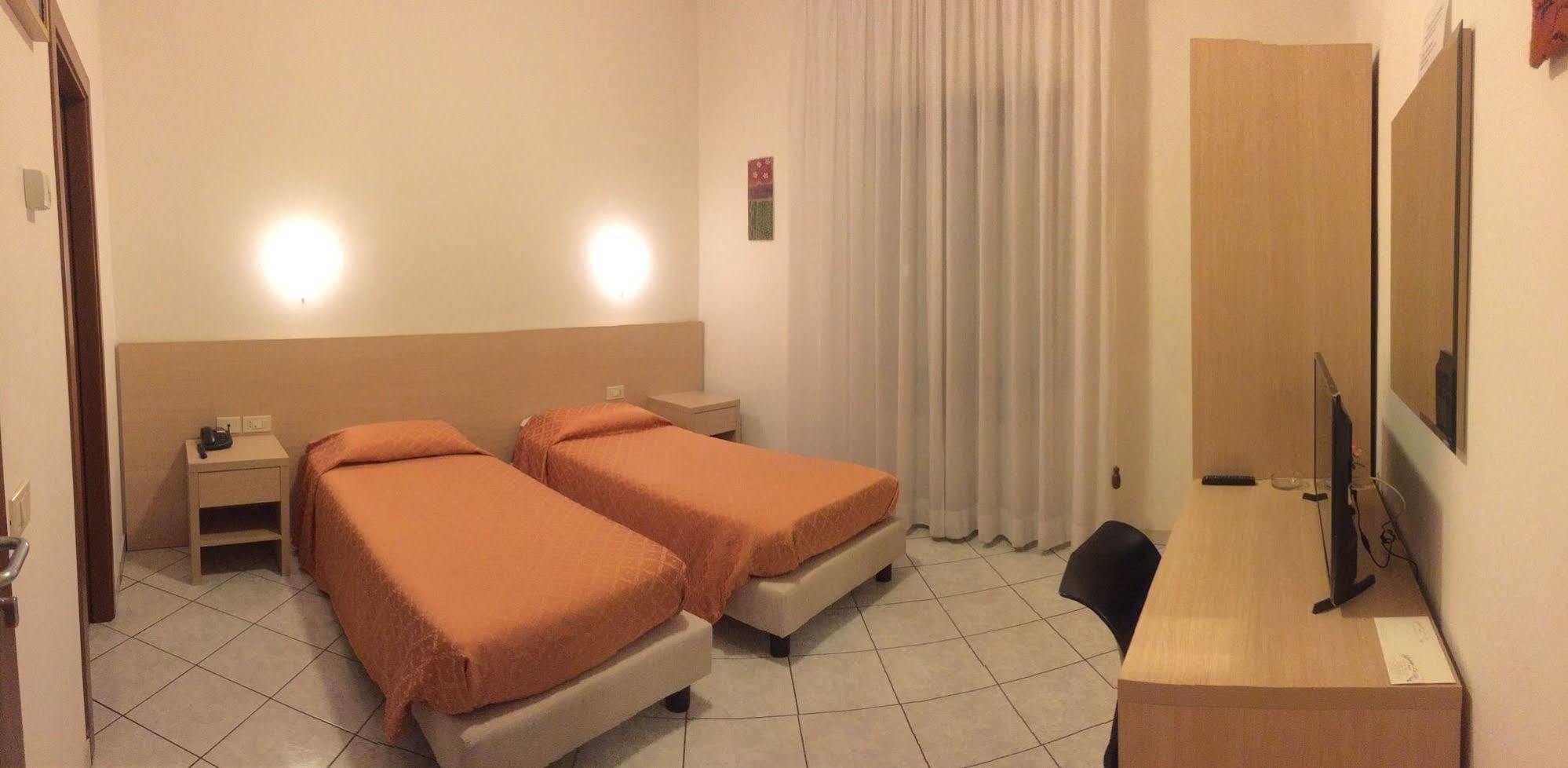 Albergo La Posta Arezzo Badia Al Pino المظهر الخارجي الصورة